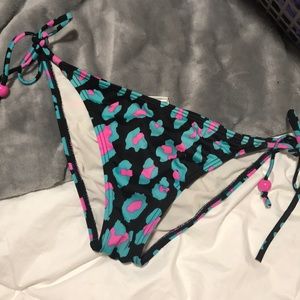 Billabong bathing suit bottoms